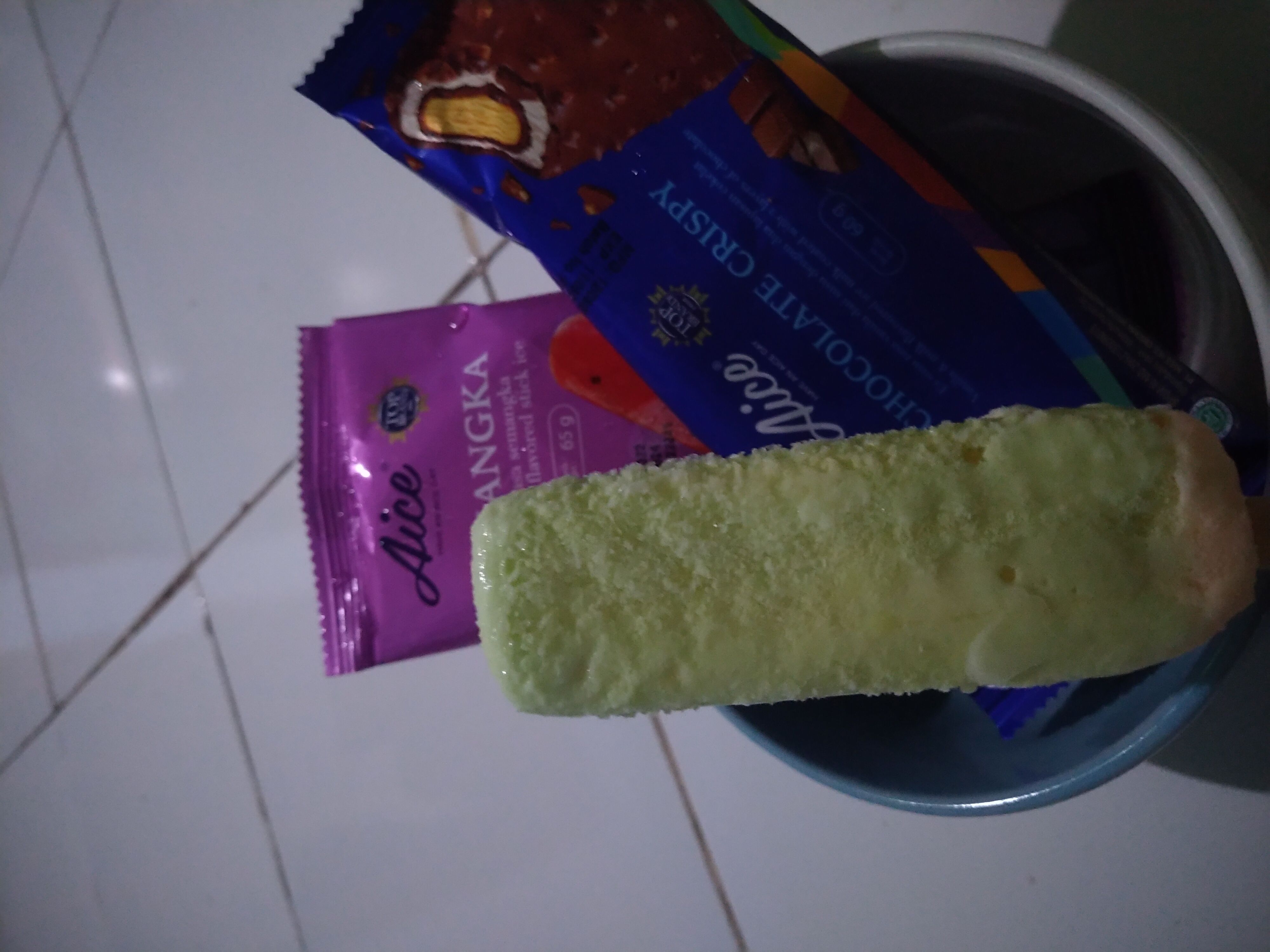 Es Krim Aice untuk buka puasa. Dokpri