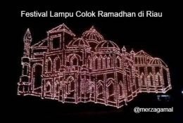 Image: Salah Lampu Colok dalam sebuah Festival Ramadhan beberap tahun lalu (by Merza Gamal)