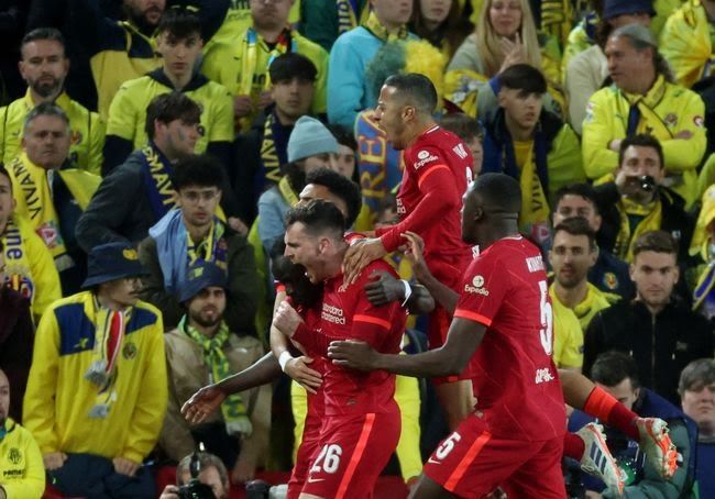 Para pemain Liverpool merayakan kemenangan atas Villareal di stadion Anfield.Foto:Phil Noble/REUTER/detik.com