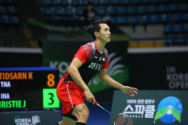 Jonatan Christie akan berhadapan dengan sesama pemain Indonesia, Chico Aura di semifinal Badminton Asia Championships 2022 (Foto PBSI). 