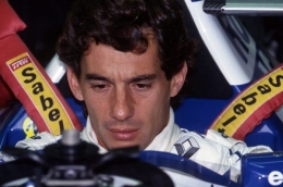 Ayrton Senna (sumber: formula1.com)
