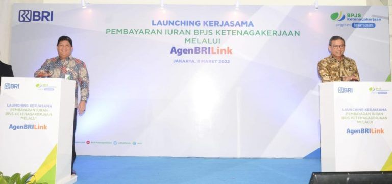 Kerjasama Bayar Iuran BP Jamsostek Lewat Agen BRILink di Sumbar. FOTO : Minangkabau lnews.com