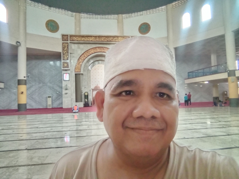 Omjay di masjid raya Bandung (Dokpri)
