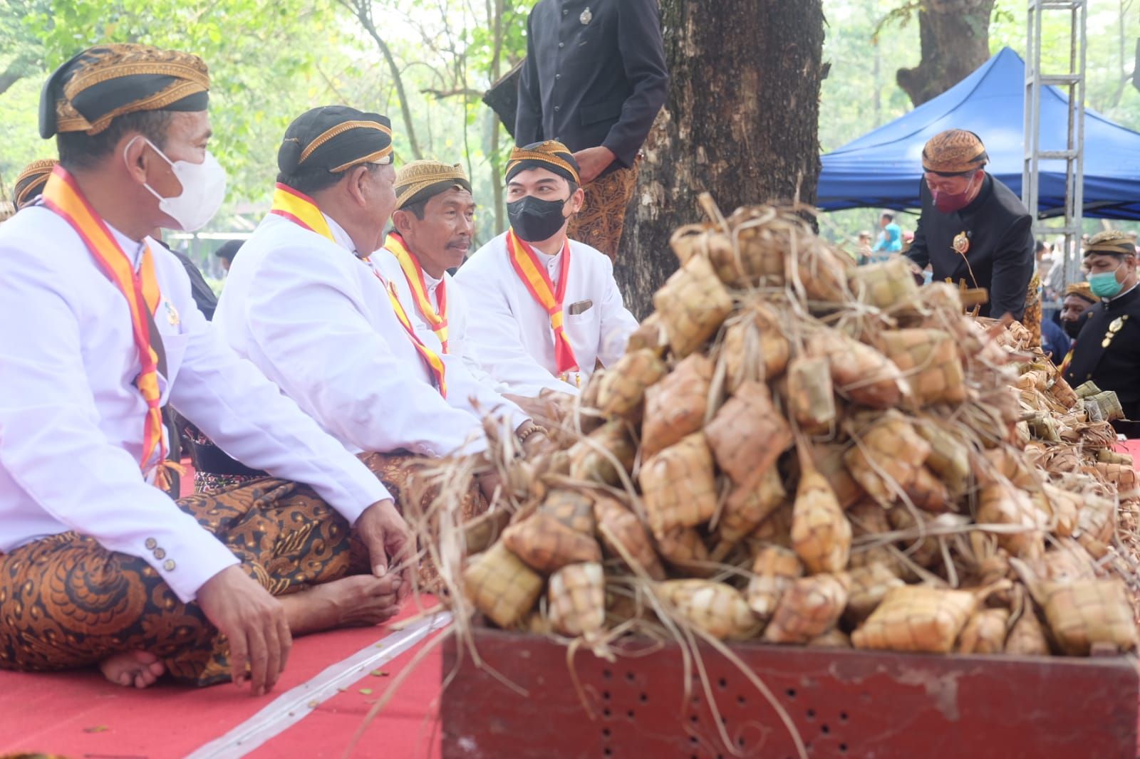 Kirab Jaka Tingkir, Gunungan Ketupat dan Serba-Serbi Grebeg Syawal. Dokpri