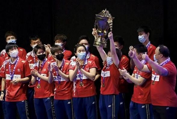 Skuad bulutangkis putri China saat memenangi Uber Cup 2020 - Dok. Tempo