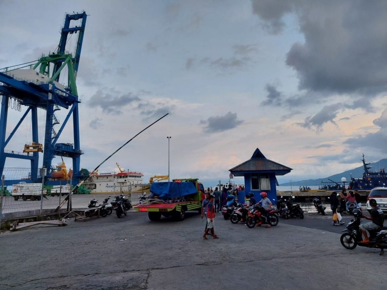 Pelabuhan Ahmad Yani Ternate [dokpri, 2022]