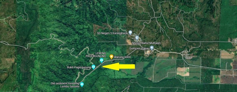 Jalur Pansela Jawa menembus lereng dan perbukitan Pagergunung di Glenmore. Sumber: screenshot/google.com/maps