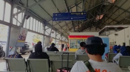 Gambar 1. Suasana Arus Mudik Lebaran di Stasiun Tawang, Semarang