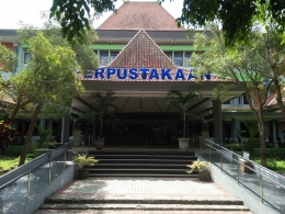 Perpustakaan Universitas Negeri Malang (Foto: Dokpri)