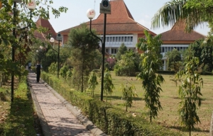 Salah Satu Rekomendasi Perpustakaan yang Layak Anda Kunjungi di Kota Malang