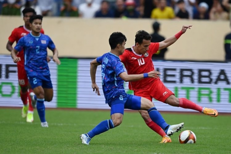 Indonesia harus mengakui keunggulan Thailand di semifinal Indonesia dengan skor 1-0. | Source: ANTARA FOTO/Aditya Pradana Putra via: KOMPAS.COM
