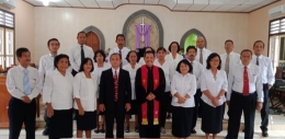 Pendeta bersama majelis Gereja Periode 2022-2026 (Sumber Foto: dokumen pribadi)