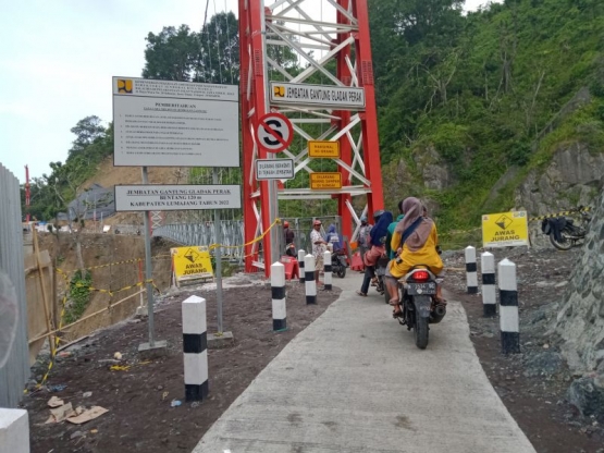 Foto 15: Jembatan Gantung Gladak Perak Dokumen pribadi