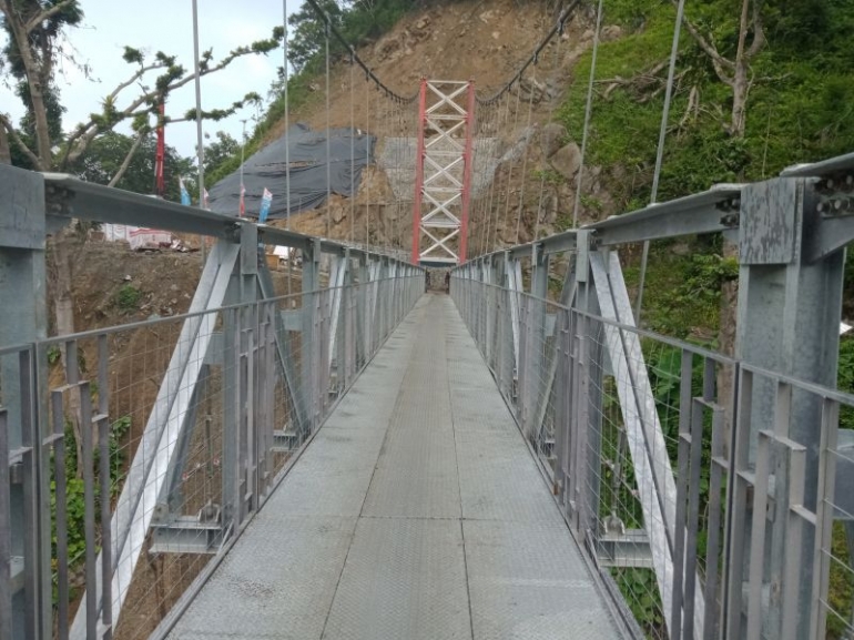 Foto 17:   Jembatan Gantung Gladak Perak | Dokumen pribadi