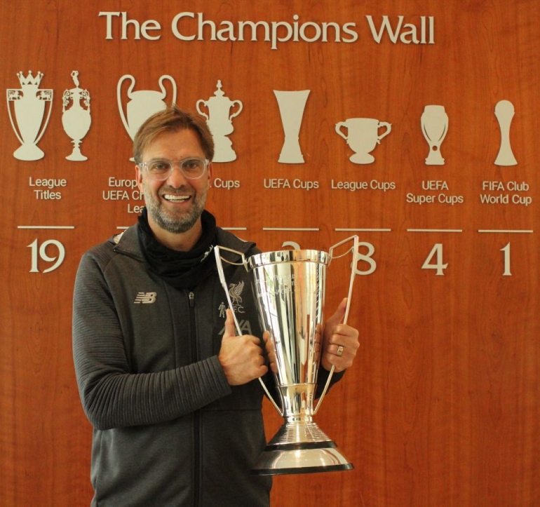 Juergen Klopp Manager of The Year (liverpoolfc.com)