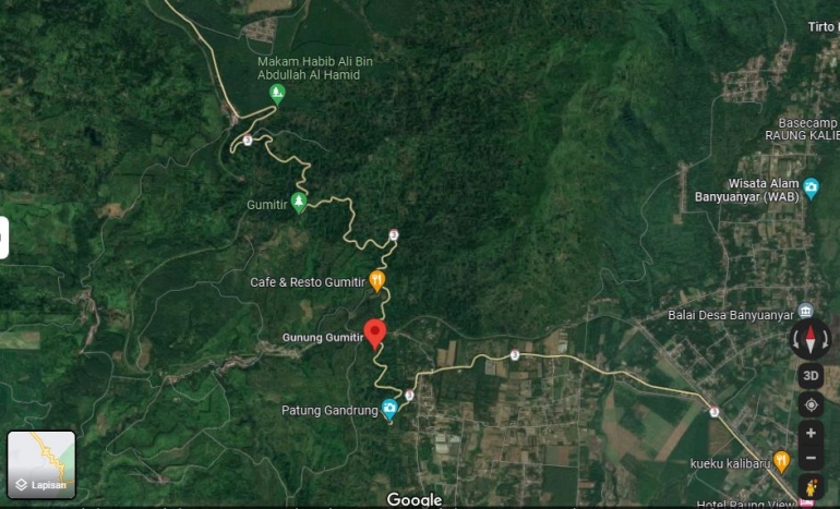 Jalur Hutan Gumitir yang berkelok-kelok dilihat dari Google Map. Sumber: screenshot/google.maps/gumitir