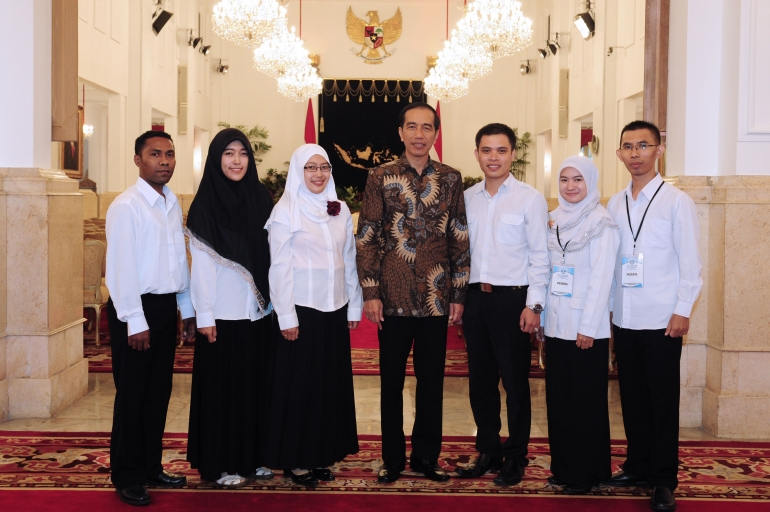 Foto bersama Presiden Jokowi di istana negara. Dok.pribadi