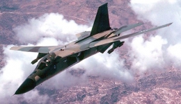 Pesawat Bomber Strategis General Dynamics F-111 Aardvark | Sumber Gambar: military-today.com