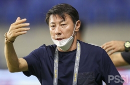 Shin Tae-yong, salah satu pelatih dengan beban kerja paling berat sedunia (foto: PSSI).
