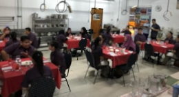 Pelatihan Food Service Dalam Peningkatan Kualitas SDM di Bidang Bisnis Hospitaliti Melalui Pendidikan di Universitas Ciputra (Dokpri)
