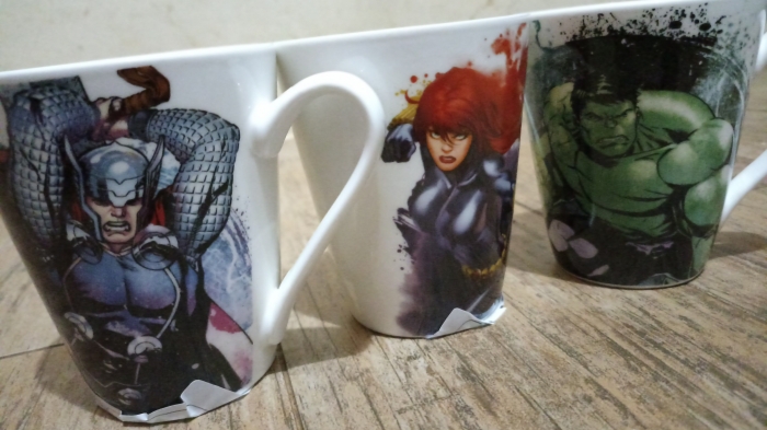 Mug superhero (dok. KOMiK)