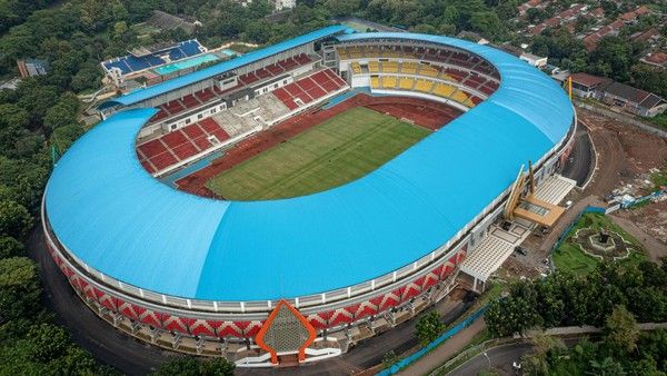 Foto udara Stadion Jatidiri Semarang Jawa Tengah, Selasa (18/1/2022). (Dok. Antara foto/ Aji Styawan)