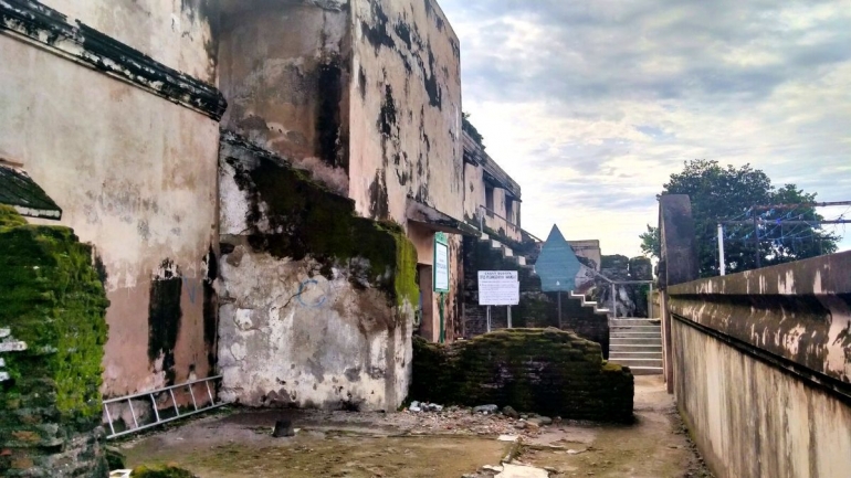 bagian depan Pulo Kenanga (sumber: Jogja Tour)