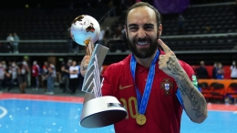 Ricardinho bintang futsal asal Portugal yang pernah menjadi juara dunia piala dunia futsal FIFA 2021. Sumber foto : dari website blazetrends.com