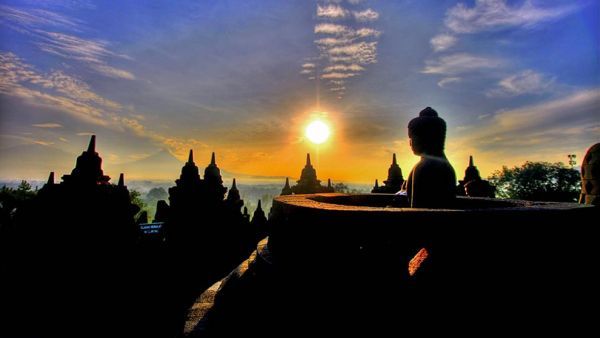 Pemandangan Stupa di Borobudur | Sumber Lifestyle Okezone.com