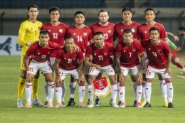 Tim sepak bola Timnas Indonesia saat laga persahabatan FIFA melawan Bangladesh di Stadion Si Jalak Harupat, Bandung (1/6/2022). (ANTARA FOTO/M Agung Rajasa via kompas.com)