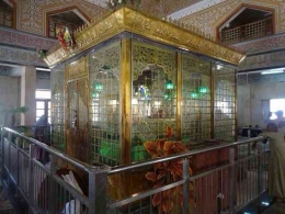 Makam Sang Sufi Agung Sulthonil Aulia Syekh Abu Hasan As-Syadzili/Sumber foto dari gogle