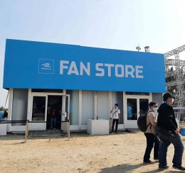 Fan Store yang diserbu penonton (dok.yayat)