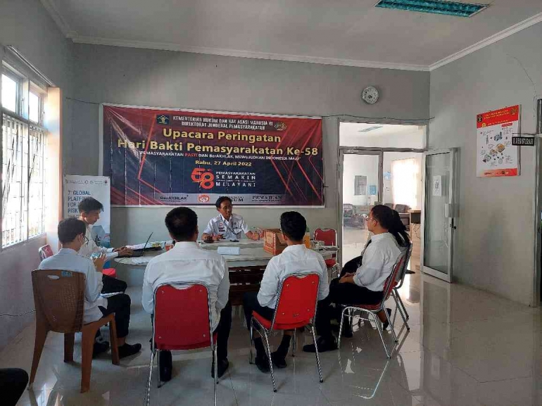 Rapat Singkat KaBapas Bersama CPNS Bapas Muratara (Sumber: Tim Humas Bapas Muratara)