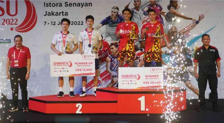 Fajar/Rian menempati podium juara Indonesia Masters 2022, kalahkan pasangan non-unggulan dari China: pbsi.id