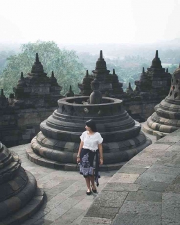 Candi Borobudur. (Sumber: Instagram@caesareza)