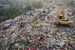 Tempat pembuangan sampah di Tangerang Selatan (Pexels/Tom Fisk)