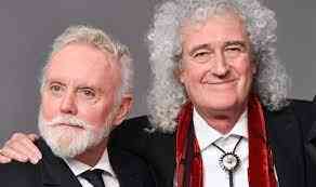 kiri ke kanan Roger Taylor, dan Brian May (sorce: express.co.uk)