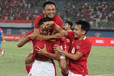 Dimas Drajad pencetak gol pertama ke gawang Nepal (sindonews.com)