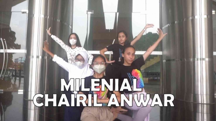 Para milenial dari Gliter Jak menyelami Chairil Anwar. Foto: Isson Khairul