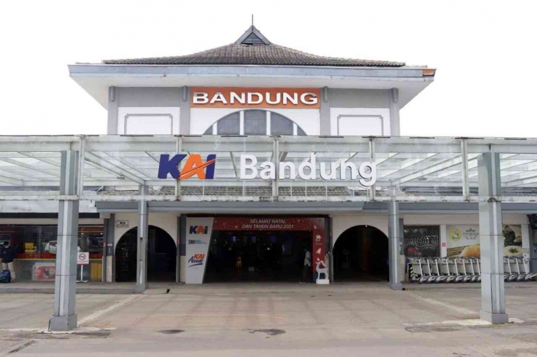 Foto : suasana stasiun KAI Bandung /Dok. PT KAI/kai.id 