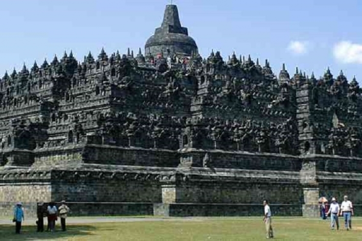 Ilustrasi Candi Borobudur (Sumber: cagarbudaya.kemdikbud.go.id)