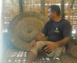 Gong besar milik rumah adat Tabi'e, Pulau Pura Alor. Dok pribadi