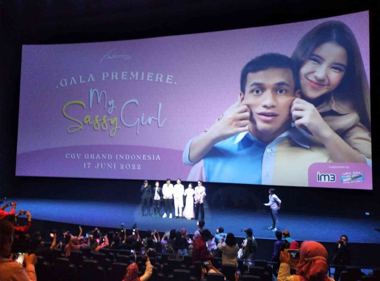 Gala Premier My Sassy Girl, Film asal Korea Selatan yang dibuat versi Indonesia, Jumat 18 Juni 2022.  (dokumentasi windhu)