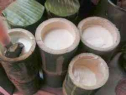 Dadih, yogurt khas Minangkabau (http://gizi.unida.gontor.ac.id/).