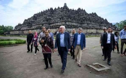 Presiden Jerman berkunjung ke Borobudur. Sumber: Getty Images via Bernd von Jutrczenka
