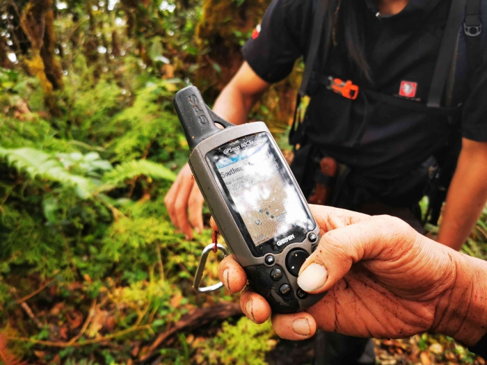 Saat disorientasi di Lembah Bunian akibat track lock dalam GPS terhapus tak sengaja (Dokumentasi Pribadi)