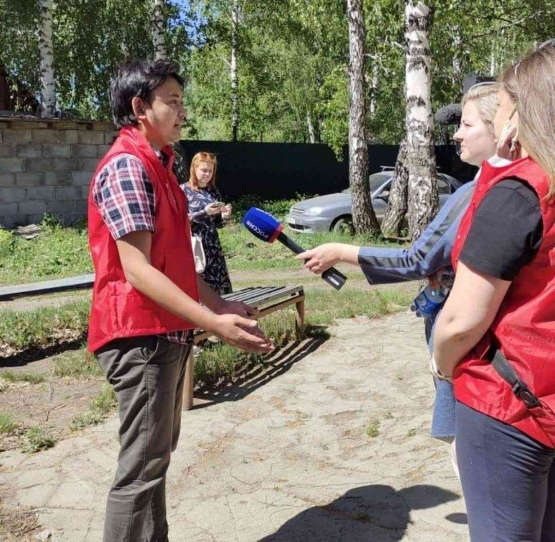 Penulis melayani wawancara oleh Jurnalis TV terkemuka di Rusia, Russia1 tentang tujuan promosi kesehatan ini. Sumber foto : Dokumen pribadi