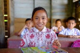 Ilustrasi Anak Indonesia Belajar di Sekolah. Sumber: UNICEF.org
