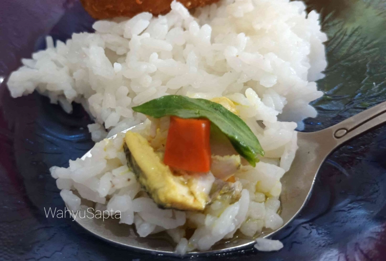 Cocok disantap bersama nasi putih hangat. Nyum-nyum. Selamat mencoba, ya! | Foto: Wahyu Sapta.