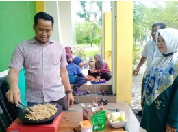 dokumen pribadi/masak bersama keluarga perpustakaan IAIN pky 2021